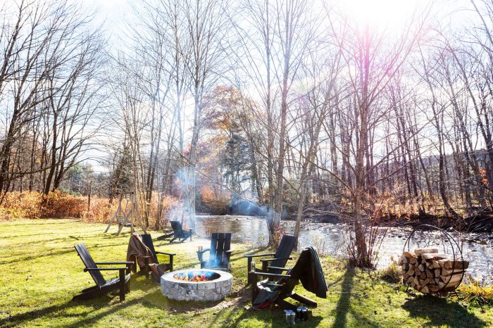 Tälta Lodge, a Bluebird by Lark Grounds: Where to Stay for New England Winter Weekend Getaway