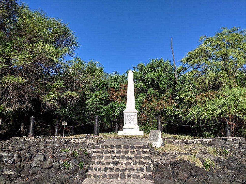 captain cook monument; big island hikes