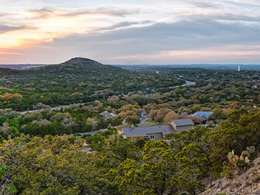 Old Baldy Near Treehouse Resorts