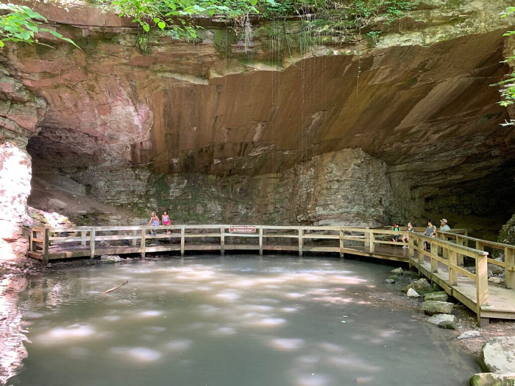 Marble Mine Trail near treehouse resorts