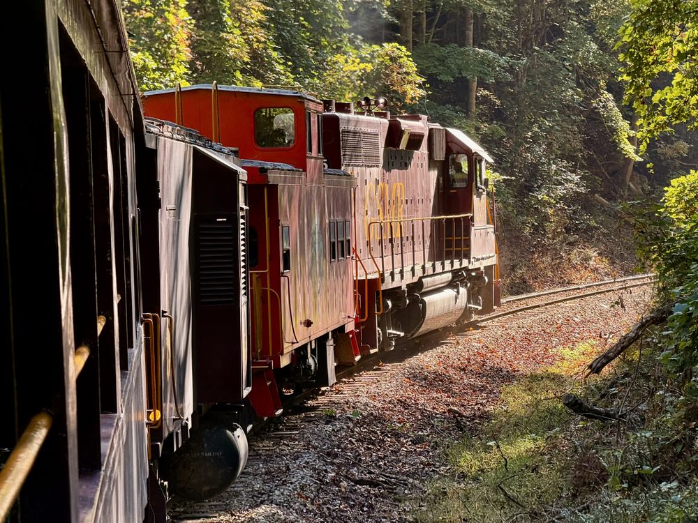 Great Smoky Mountains Railroad