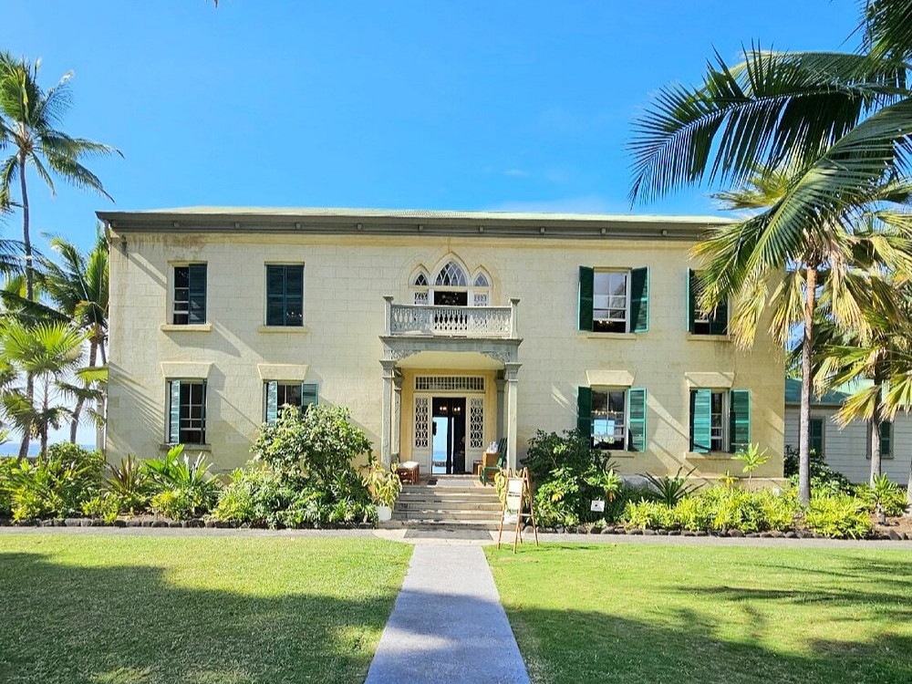 Hulihee Palace; things to do in kona hawaii