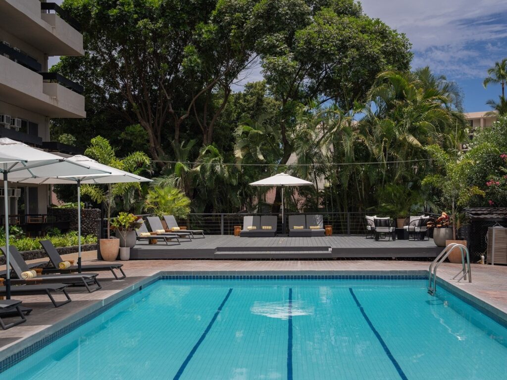 Pacific 19 Pool