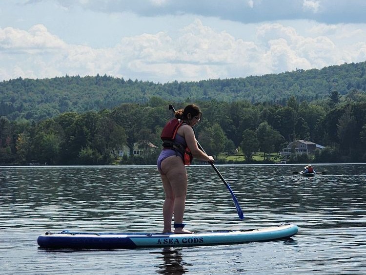 Fun Things to Do in August in Stowe: Paddleboarding