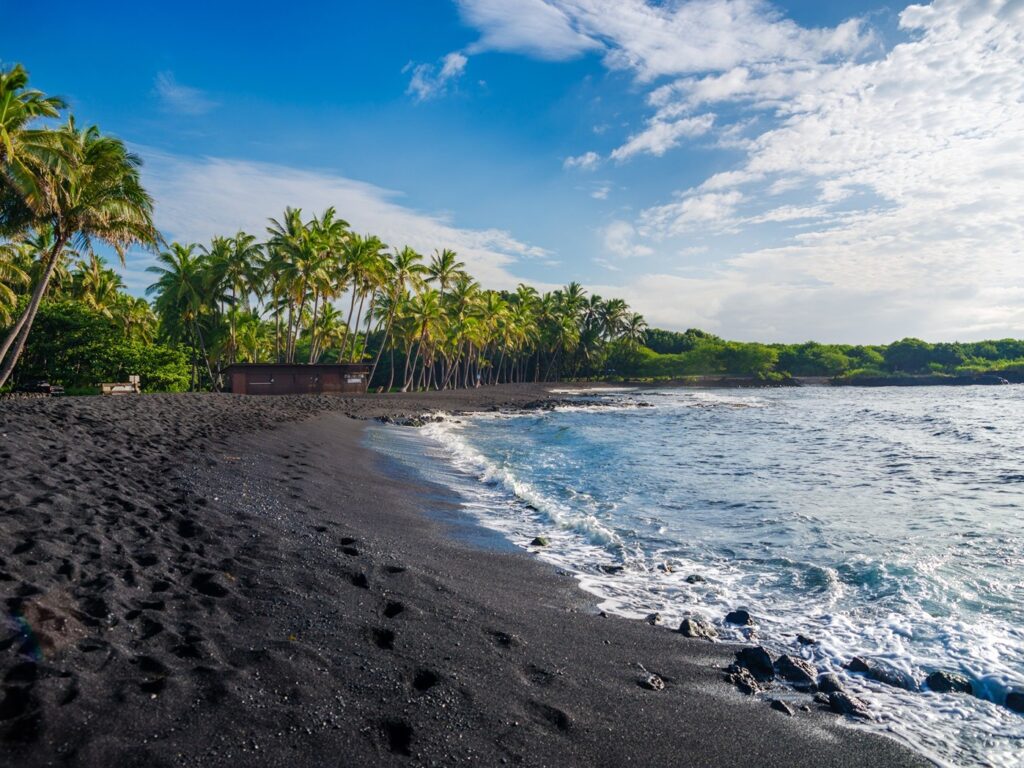 Punaluu Black Sand Beach