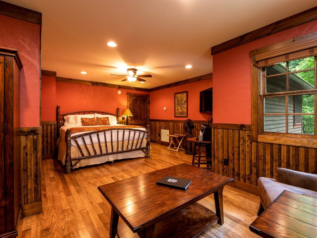 Tapoco White Oak Bedroom