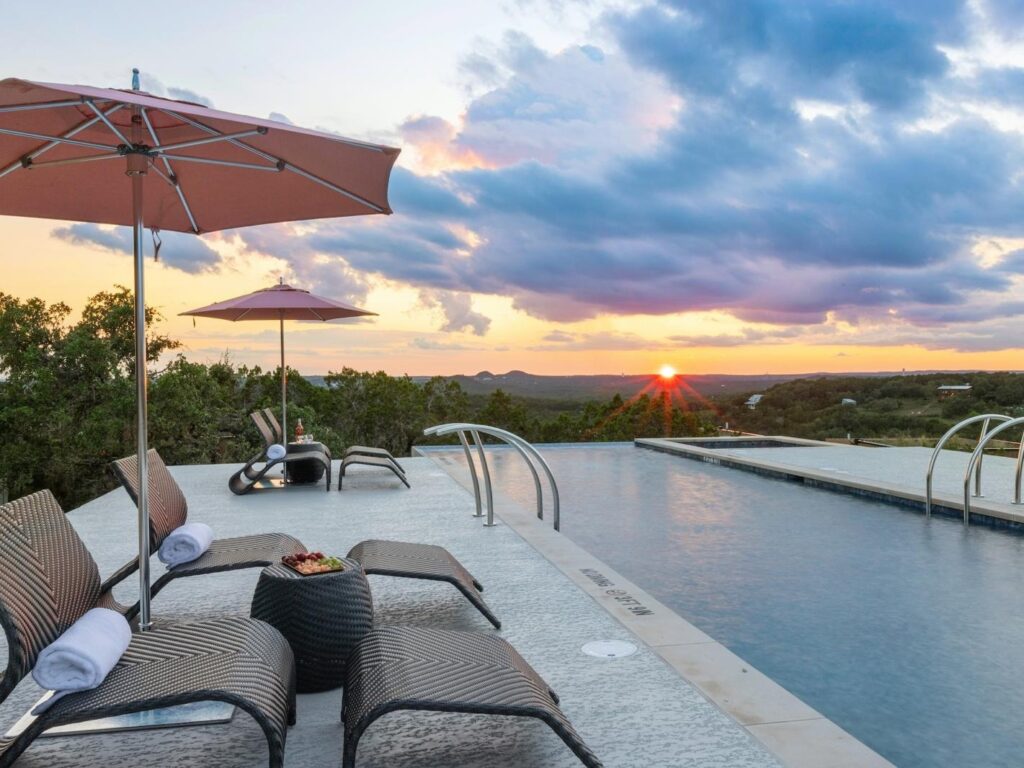 Onera Wimberley Pool