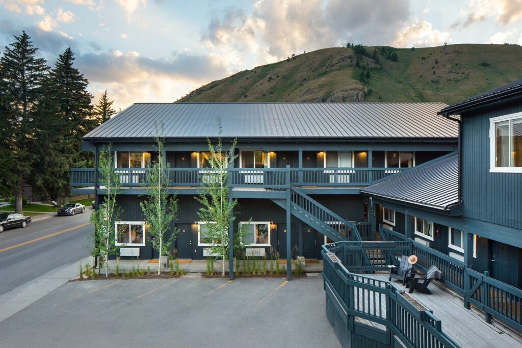 Anvil Hotel Exterior
