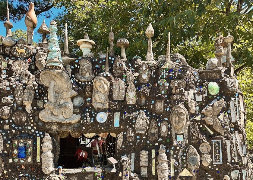 Art Installation at Howard Finster's Paradise Garden