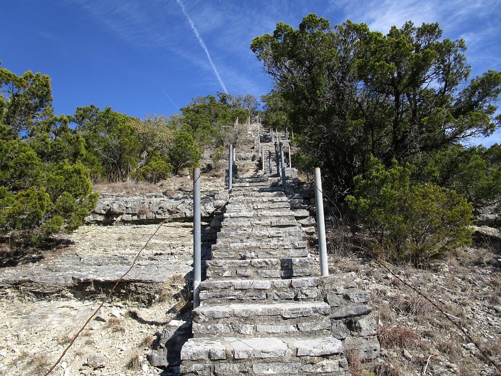 Old Baldy Trail, things to do in wimberley