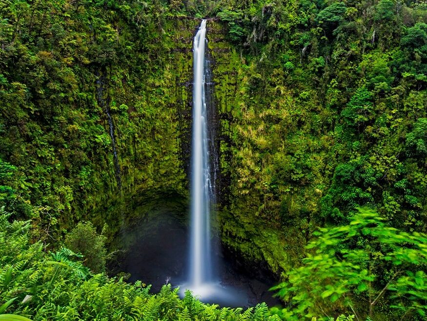 Akaka Falls on the Big Island in Hawaii