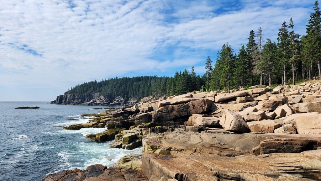 September Vacation Ideas: Visit the Coastline of Acadia National Park