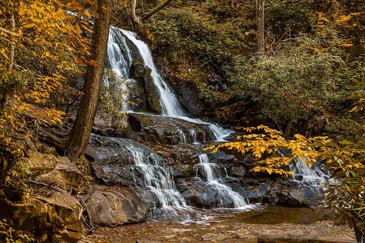 September Vacation Ideas: Visit Laurel Falls