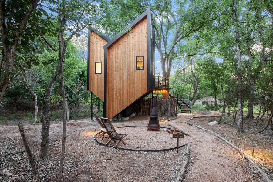 Monarch Cabin at Onera Fredericksburg