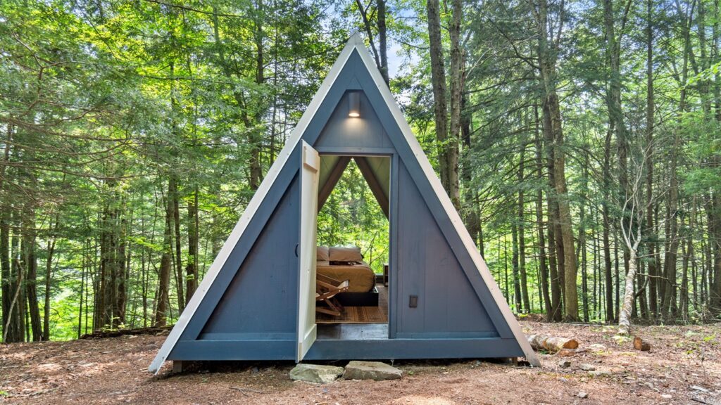 A Frame Cabin at Callicoon Hills