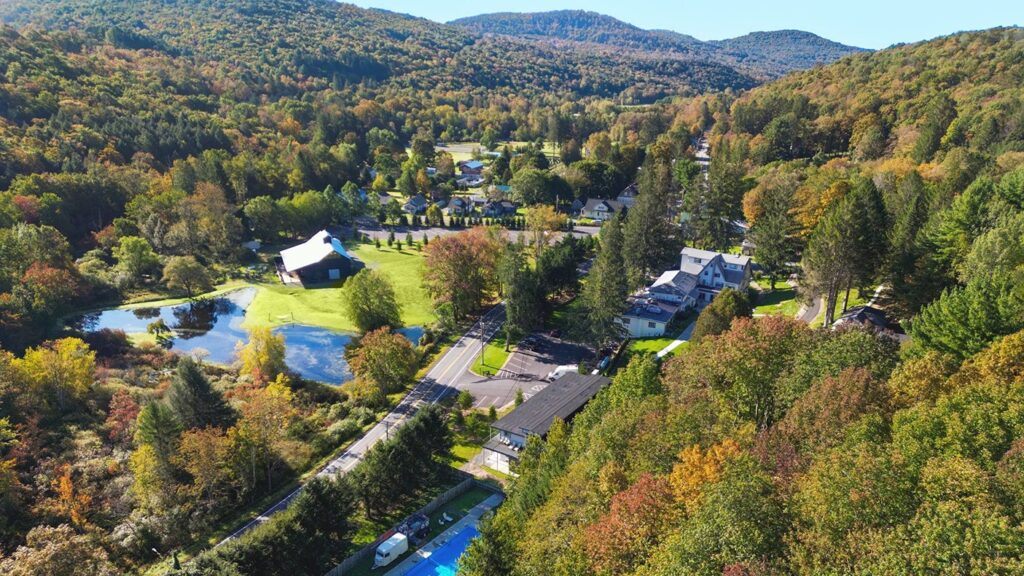 Where to Stay for a Long Weekend in October: Callicoon Hills