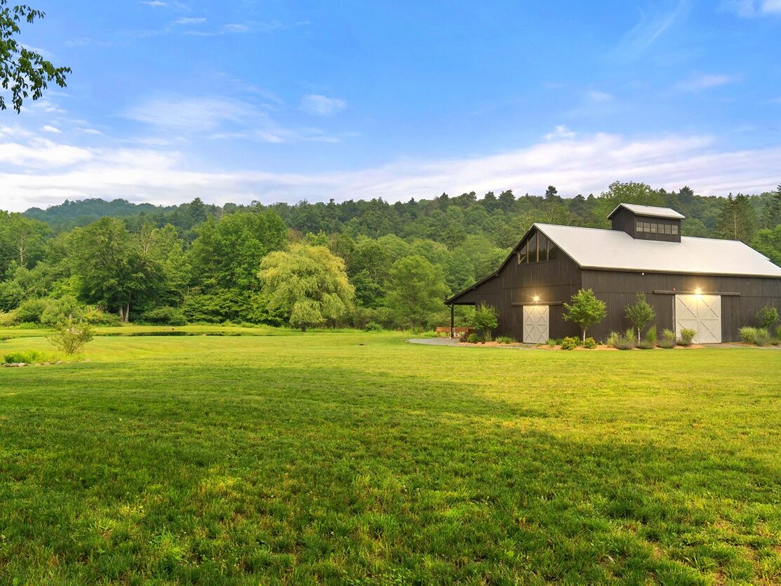 Cool Hotels in Upstate New York - Haypress Barn