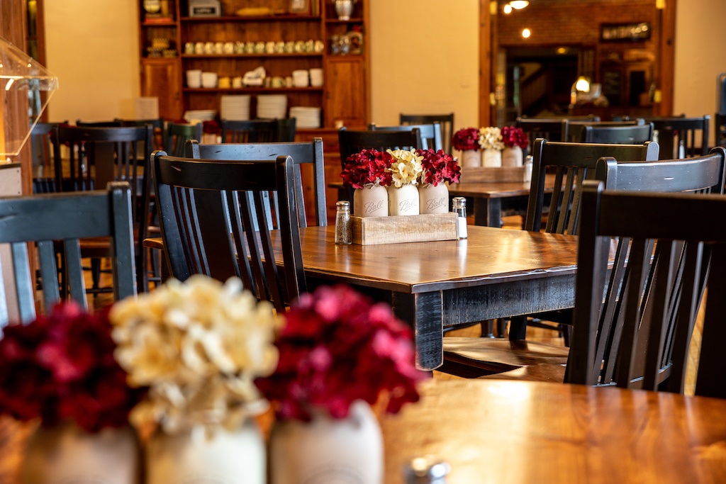 Tapoco Lodge Restaurant