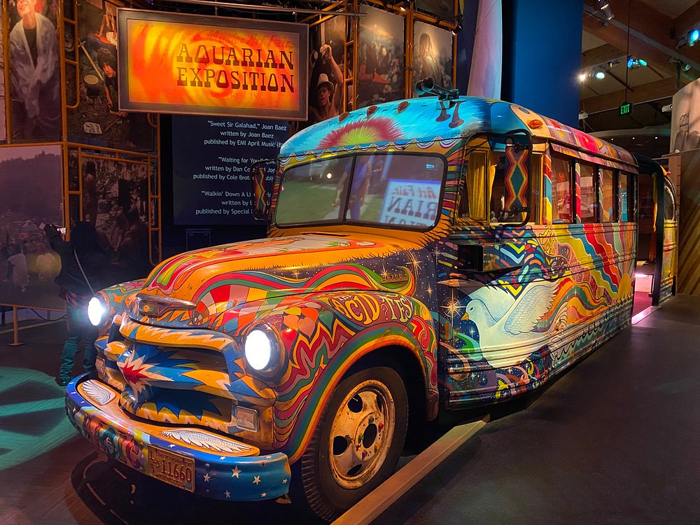Hippie Buss at Bethel Woods