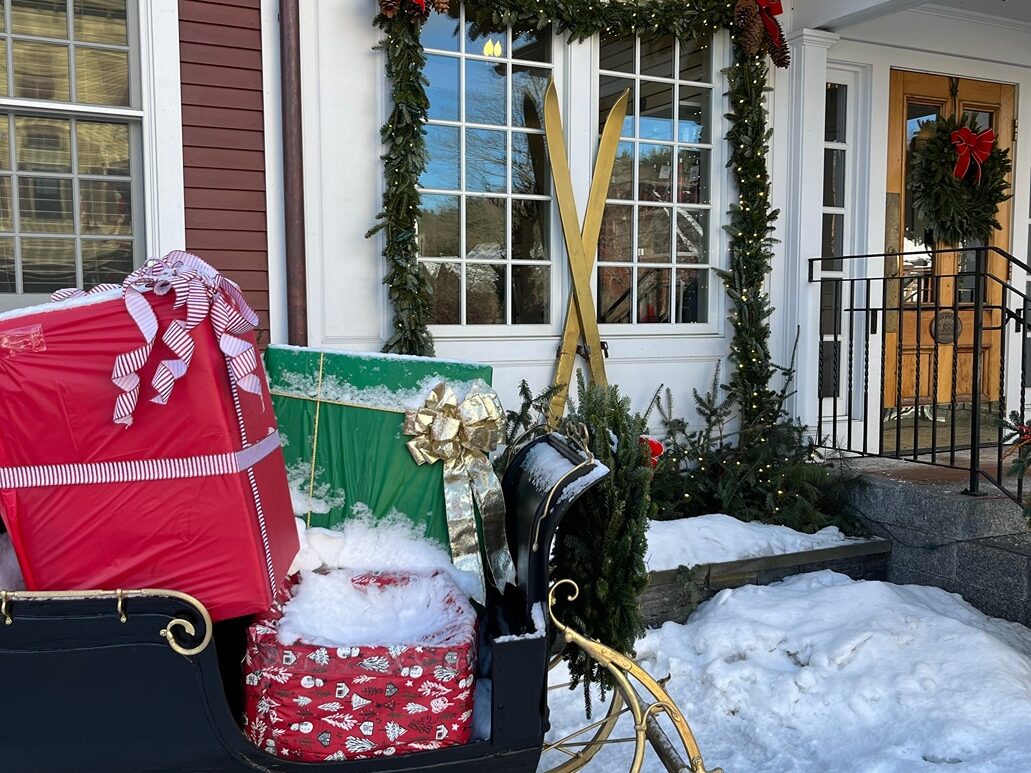Christmas Hotel New England - Christmas