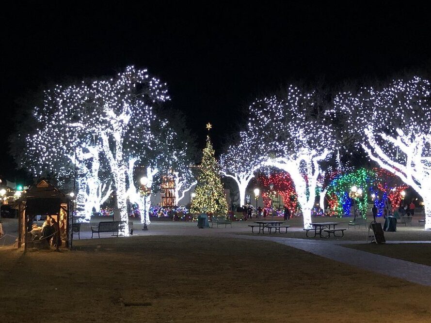 City of Fredericksburg Christmas Lights - Things to do in Texas in the Winter