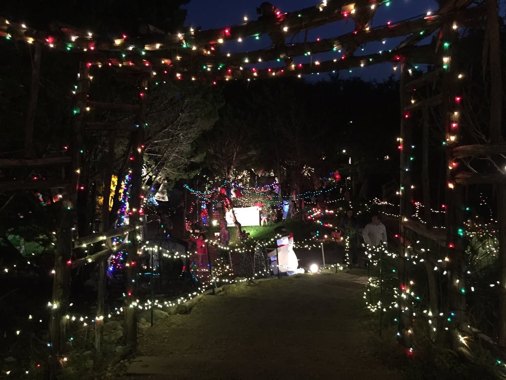 Visit the Wimberley Trail of Lights on Cheap Christmas Vacations