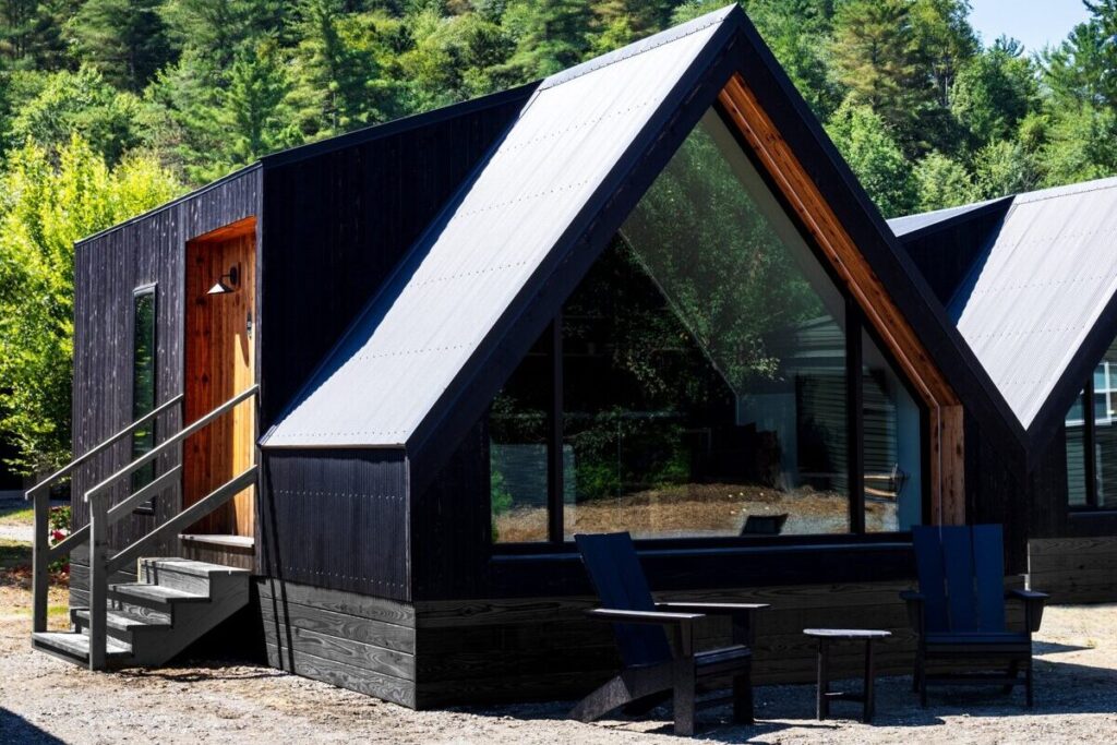 Outbound Stowe Cabin