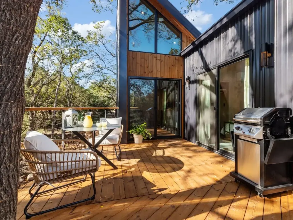 Onera Fredericksburg Patio Best Family Resorts in Texas