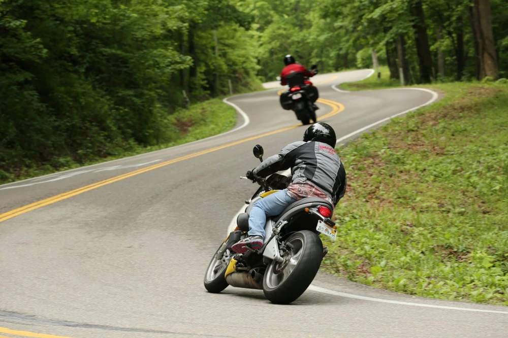 Where to Go for Easter Break: Tail of the Dragon Near Robbinsville