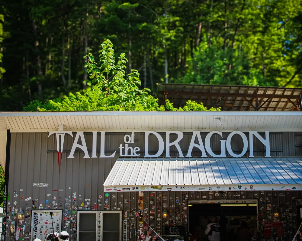 Tail of the Dragon