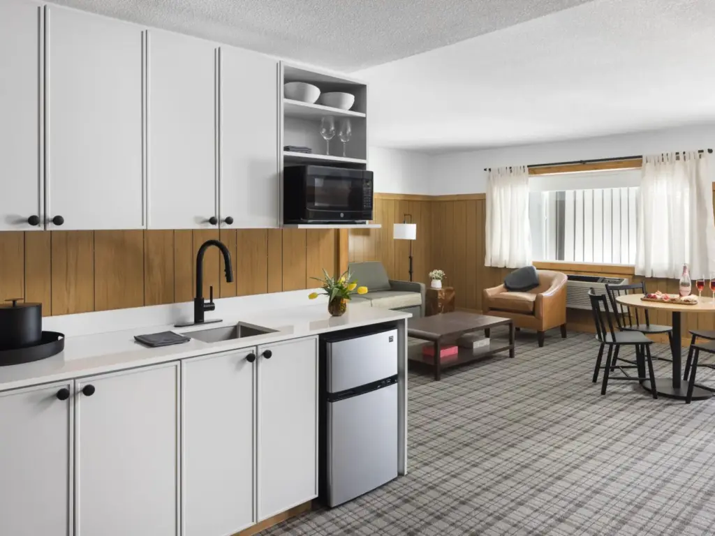 Virginian Lodge Kitchen and Living Room