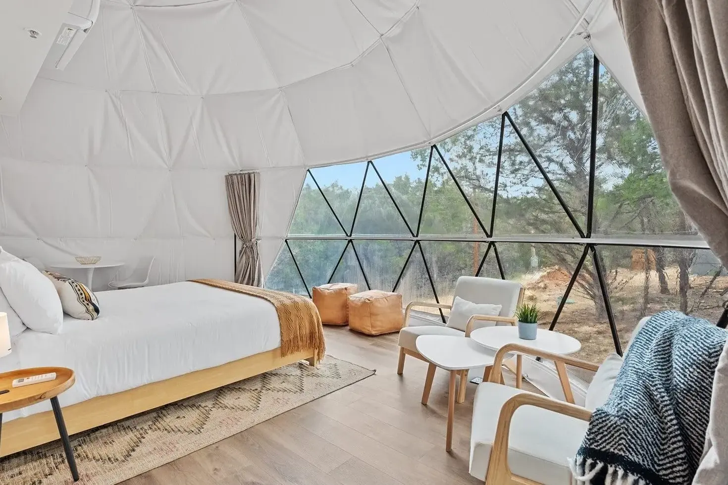 Liney Moon Geodome